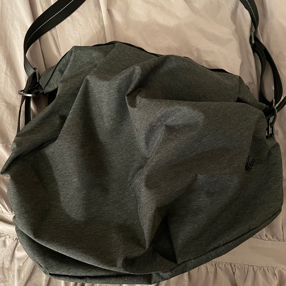 Lululemon Heathered Grey/Black Crossbody Bag